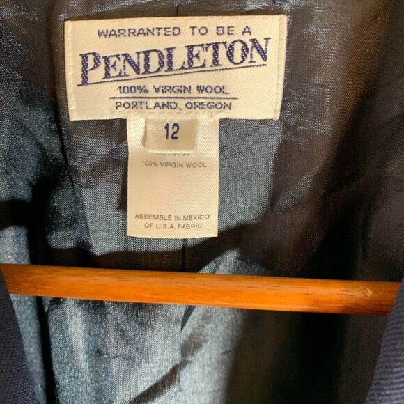 Pendleton Navy One Button 100% Wool Blazer Sz 12 - Picture 3 of 3
